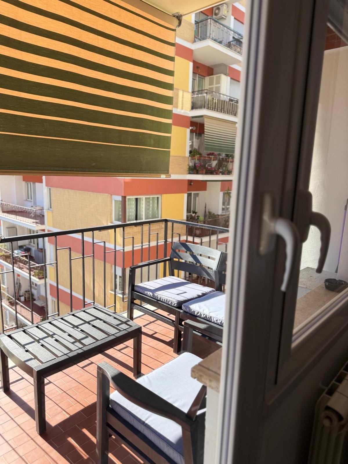 Tiburtina Flam Guest House Рим Экстерьер фото